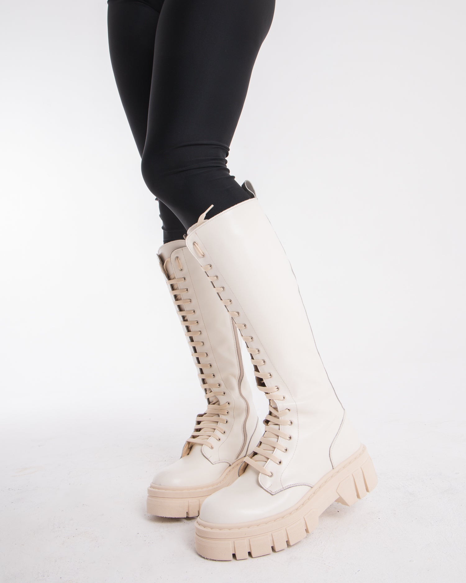 antea anfibio off white