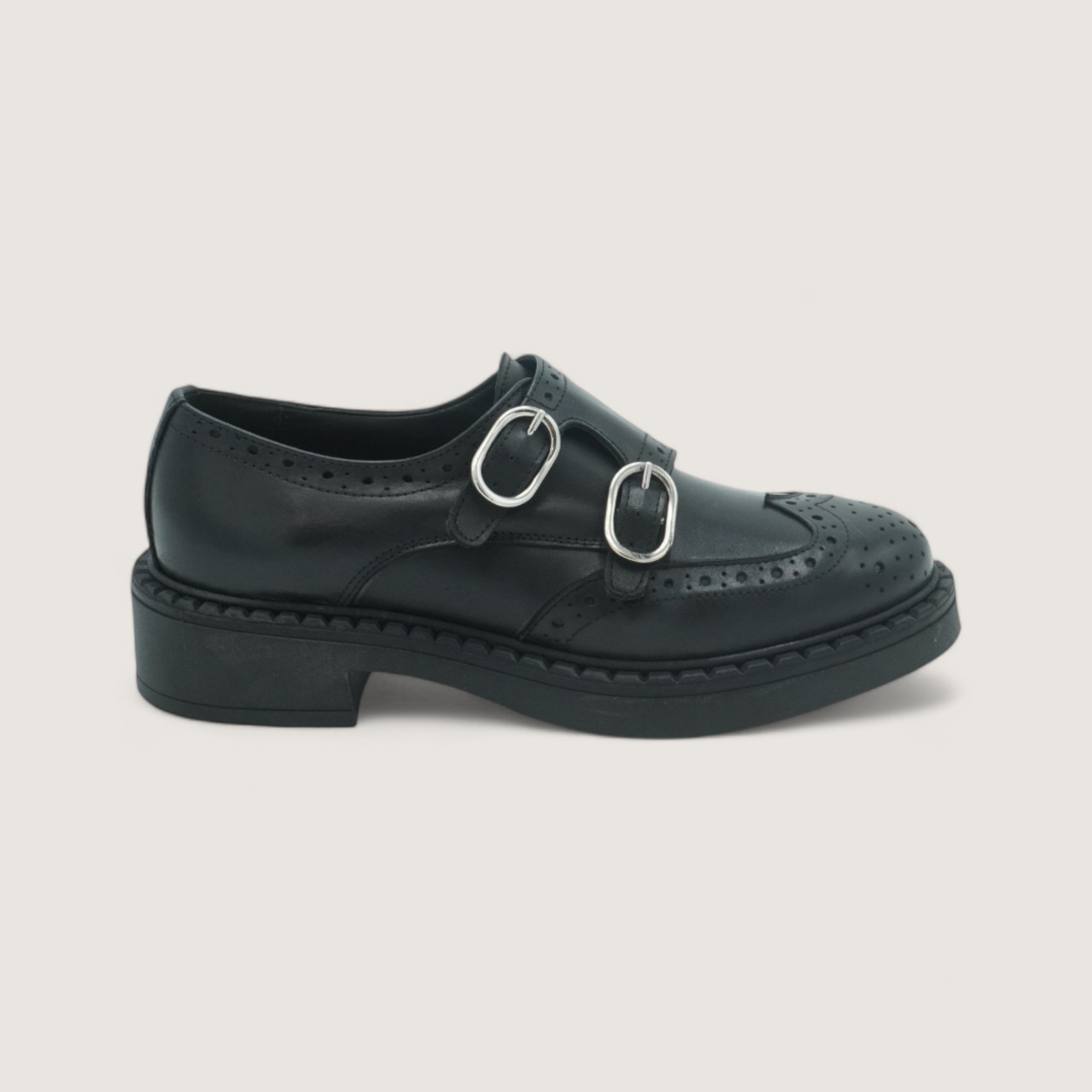 Black acacia laced