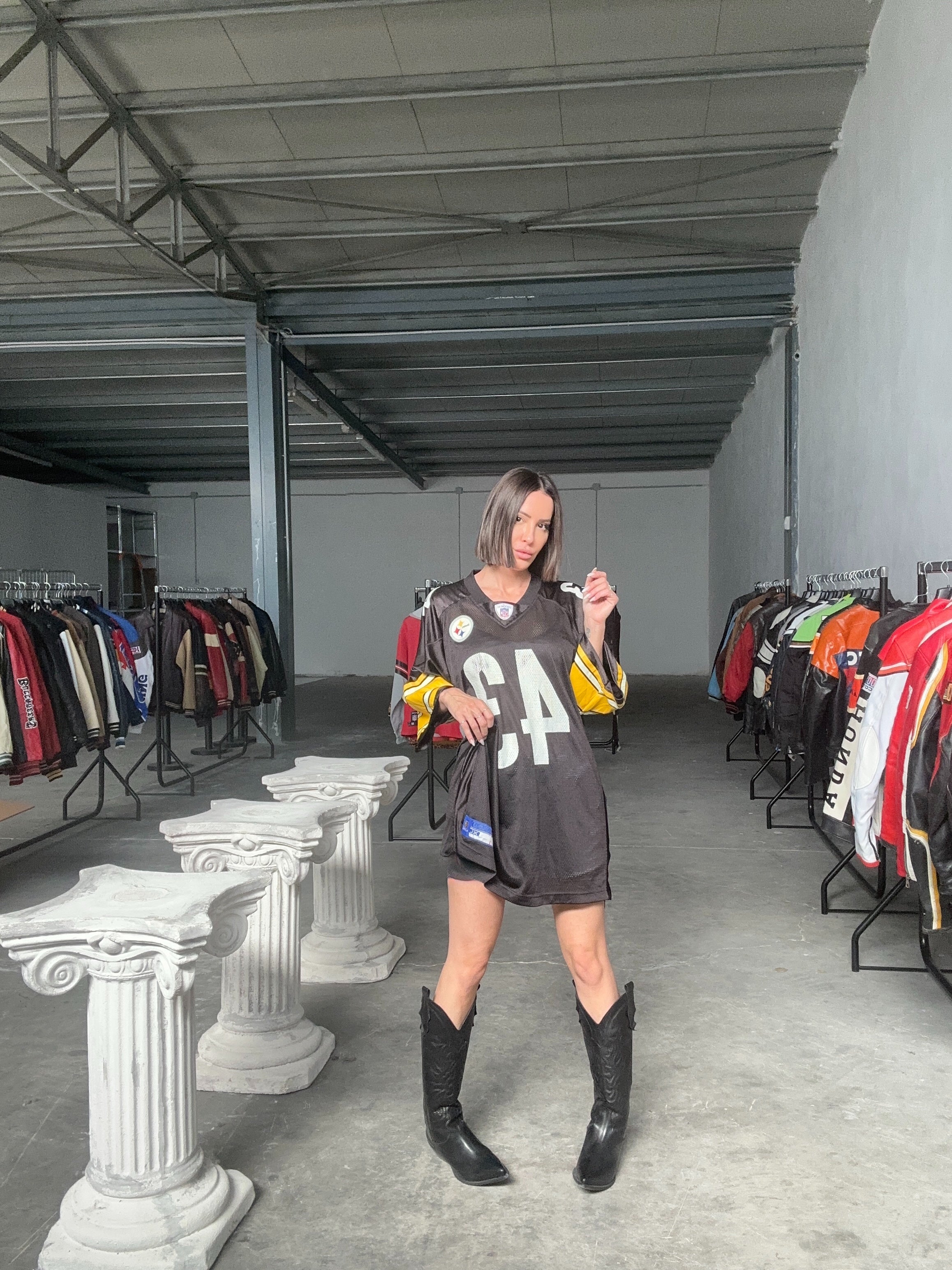 Clare - High Embroidered Leather Texan Black