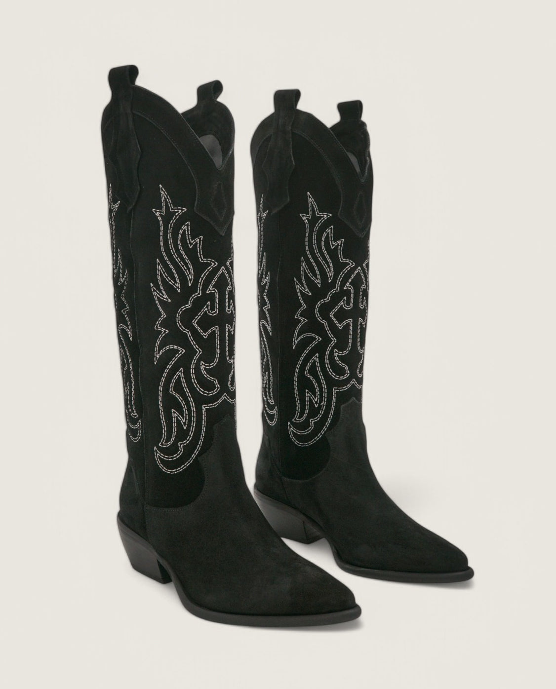 Clare -  Texano Alto ricamato in camoscio Nero