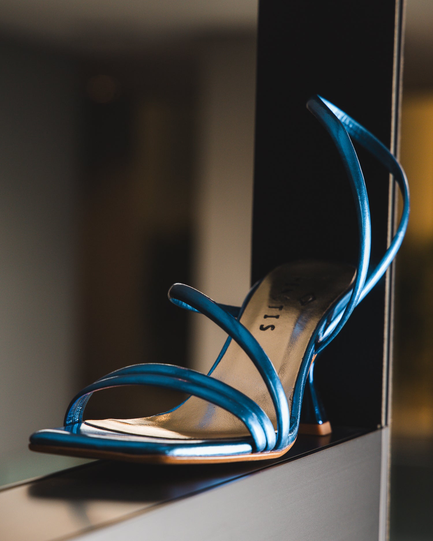 Nadia - Sandali con Tacco Basso Blu Elettrico